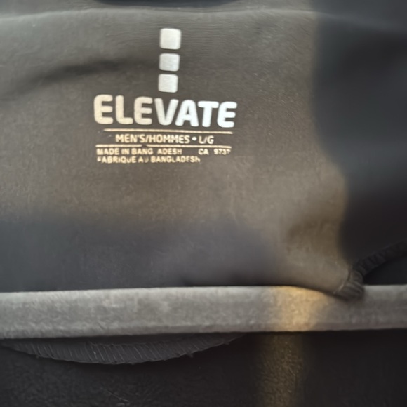 Used orange elevate softshell jacket - Picture 2 of 3